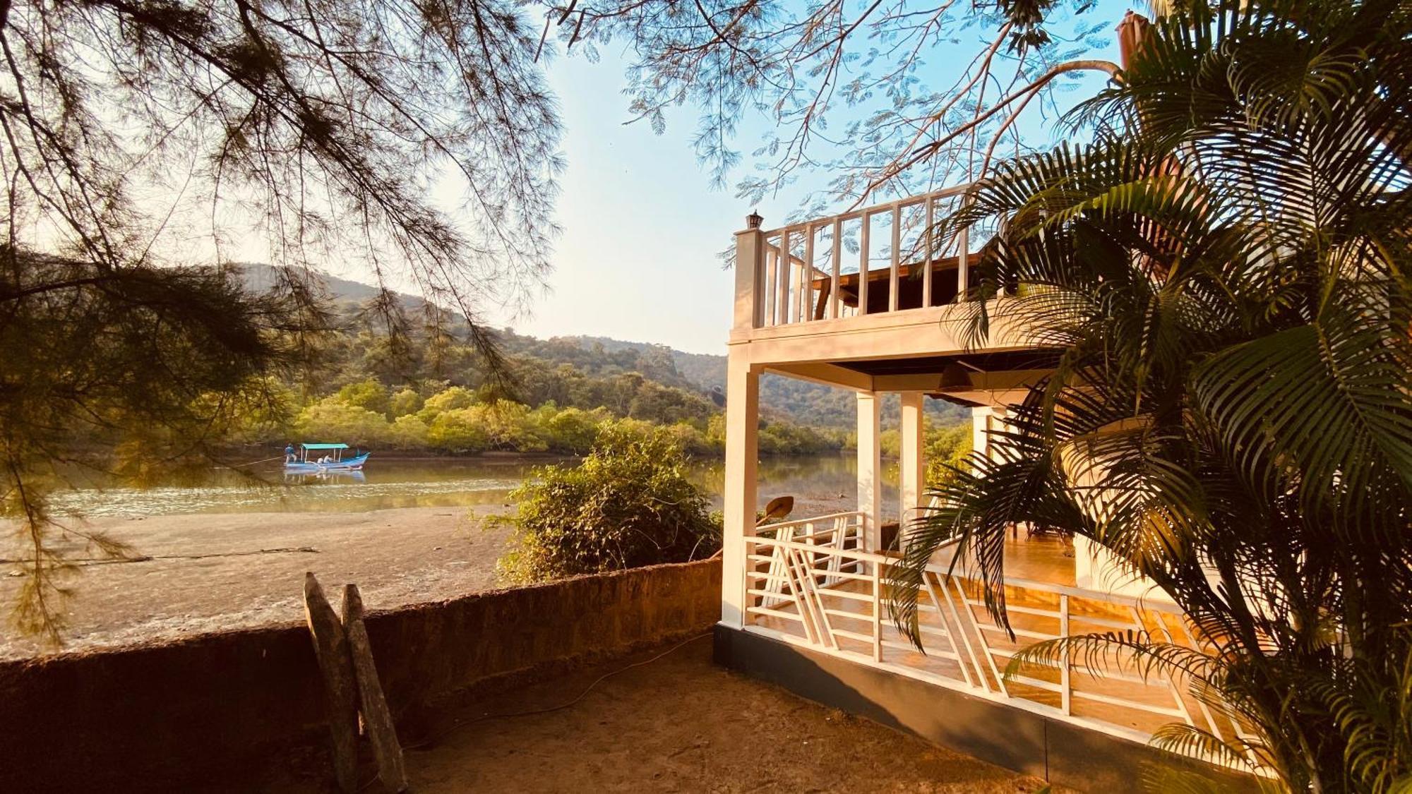 Feather Touch Hotels And Resorts Palolem Bagian luar foto
